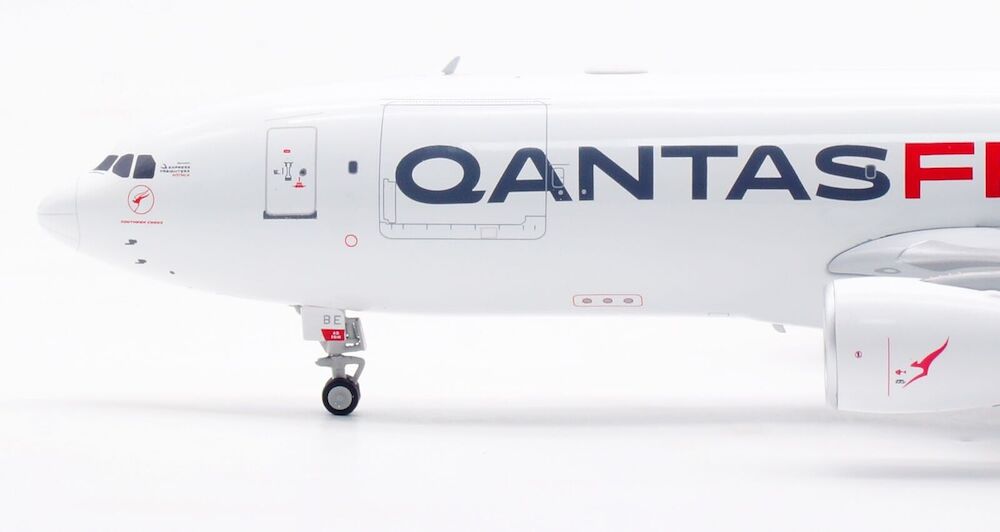 Qantas Freight / Airbus A330-200 / VH-EBE / IF332QF0224 / elaviadormodels