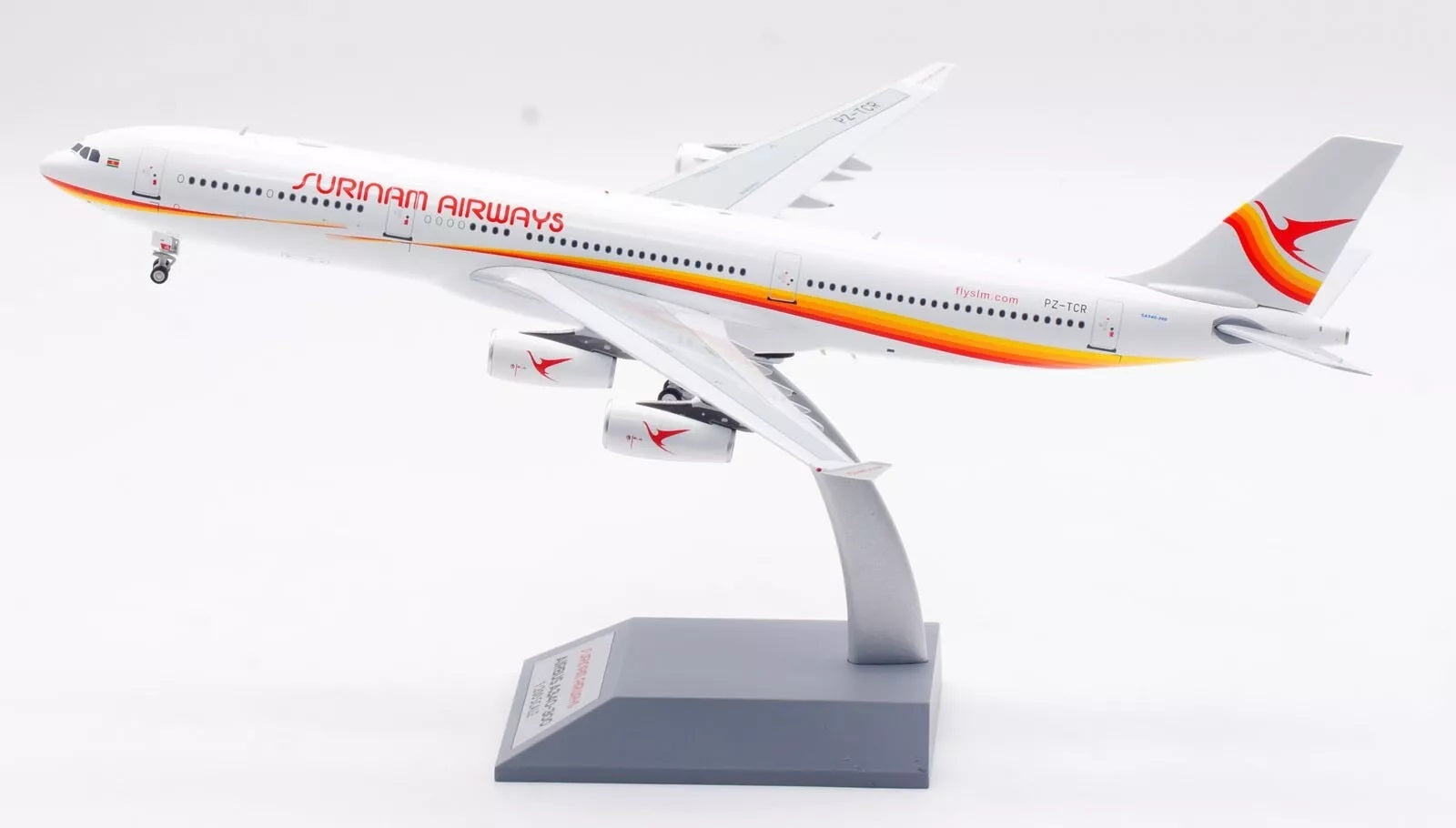 Surinam Airways / Airbus A340-313 / PZ-TCR / IF343PY0224 / 1:200 elaviadormodels