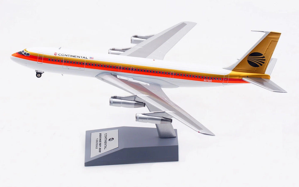 Continental Airlines/ Boeing B707-300 / N17329 / IF707CO0325 / 1:200 elaviadormodels
