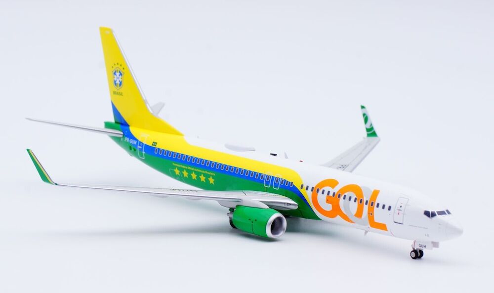 Gol Transportes Aereos / B737-800 / PR-GUM / IF738G30524 / elaviadormodels