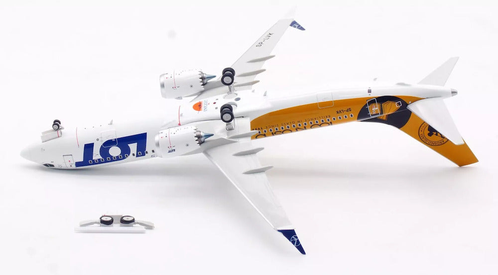 LOT - Polish Airlines / Boeing 737-8 MAX / SP-LVK / IF738MLO0824 / elaviadormodels