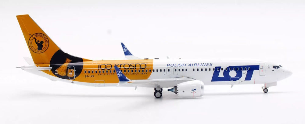 LOT - Polish Airlines / Boeing 737-8 MAX / SP-LVK / IF738MLO0824 / elaviadormodels