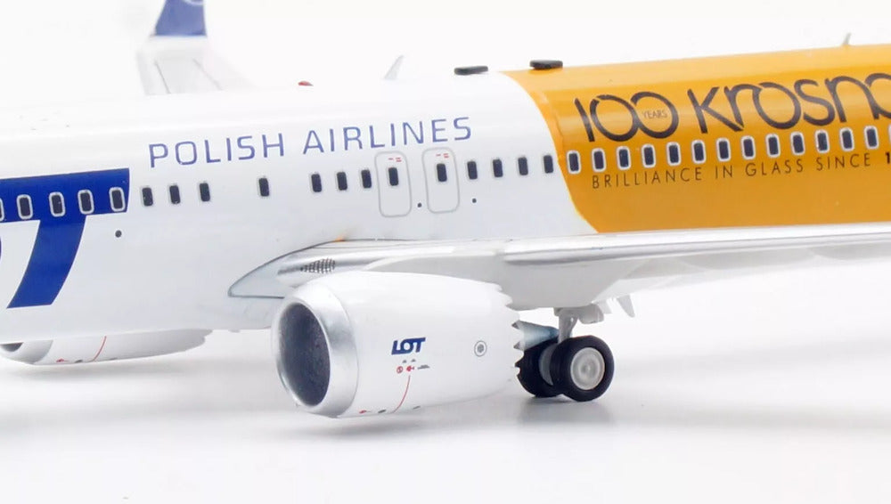 LOT - Polish Airlines / Boeing 737-8 MAX / SP-LVK / IF738MLO0824 / elaviadormodels