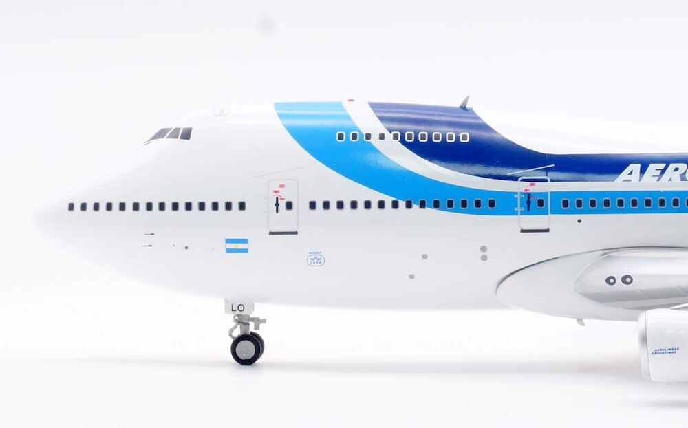 Aerolineas Argentinas / Boeing 747-200 / LV-MLO / IF742LV1224/ 1:200