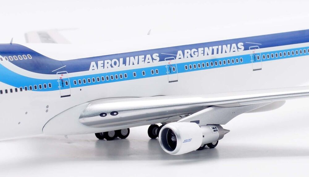 Aerolineas Argentinas / Boeing 747-200 / LV-MLO / IF742LV1224/ 1:200