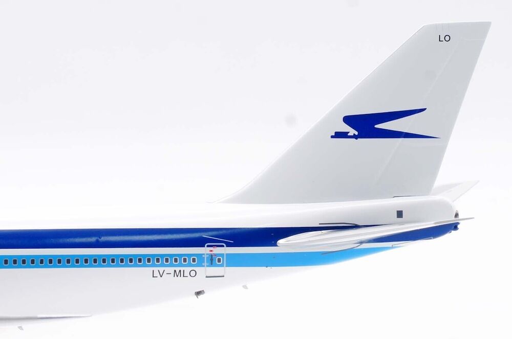 Aerolineas Argentinas / Boeing 747-200 / LV-MLO / IF742LV1224/ 1:200