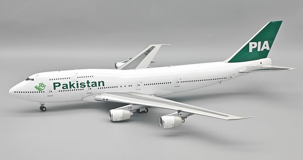 Pakistan International Airlines - PIA / Boeing B747-300 / AP-BFV / IF743PIA0826 / 1:200