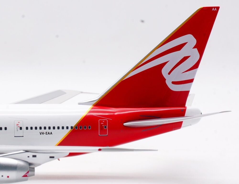 Australia Asia / Boeing 747SP / VH-EAA / IF747SPQF0823 / elaviadormodels