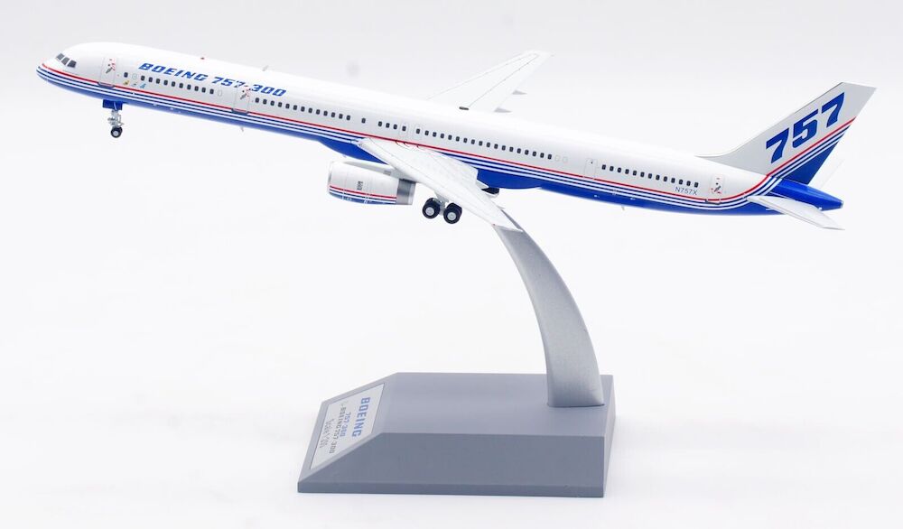 Boeing (House colors) / B757-300 / N757X  / IF753757X /  elaviadormodels