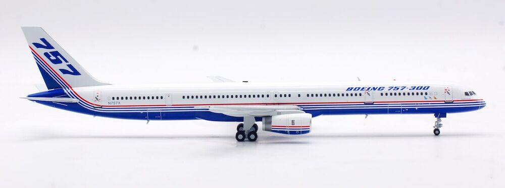 Boeing (House colors) / B757-300 / N757X  / IF753757X /  elaviadormodels