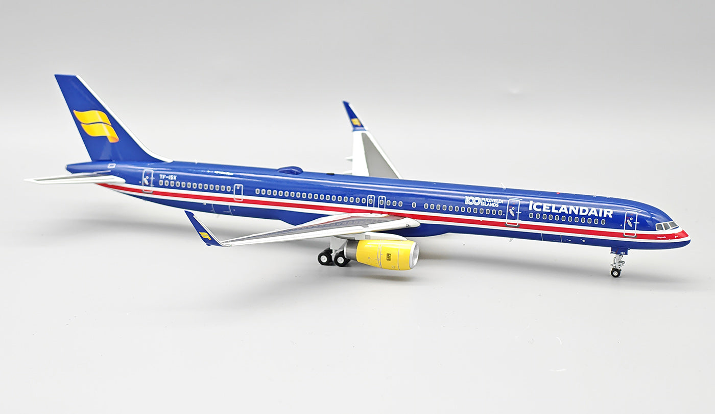 Icelandair / Boeing B757-300 / TF-ISX / IF753FI0425 / 1:200