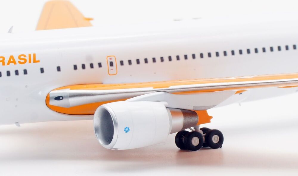 Trans Brasil (New Colors) / Boeing B767-200 / PT-TAB / IF762TR0823 / 1:200 elaviadormodels