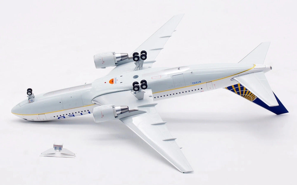 United Airlines / Boeing 767-200 / N73152 / IF762UA0525 / 1:200 elaviadormodels