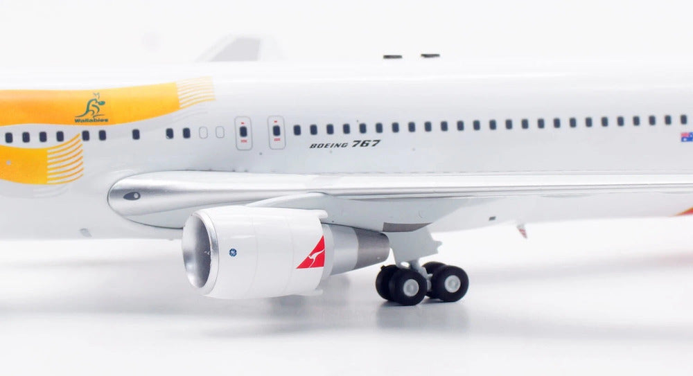 Qantas / Boeing 767-300 / VH-OGL  / IF763QF0525 / elaviadormodels