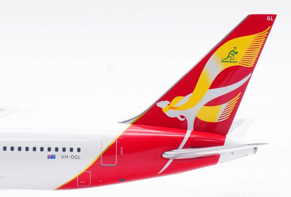 Qantas / Boeing 767-300 / VH-OGL  / IF763QF0525 / elaviadormodels