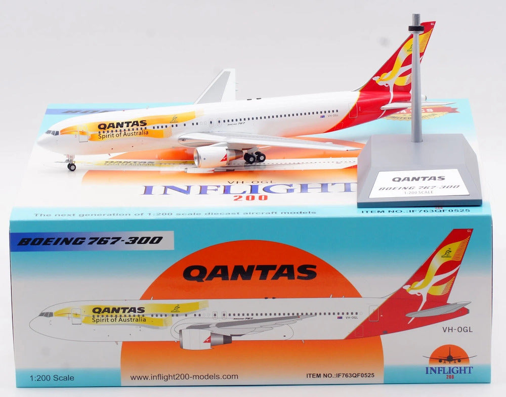 Qantas / Boeing 767-300 / VH-OGL  / IF763QF0525 / elaviadormodels
