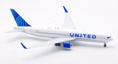 United Airlines / Boeing 767-300 / N671UA / IF763UA0425 / 1:200 elaviadormodels