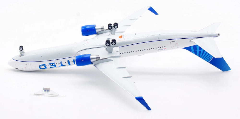 United Airlines / Boeing 767-300 / N671UA / IF763UA0425 / 1:200