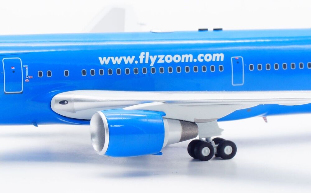 Zoom Airlines / Boeing 767-306/ER / C-GZNC / IF763Z41023 / 1:200