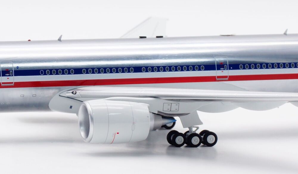 American Airlines / Boeing 777-200 / N779AN / IF772AA0922P / 1:200 elaviadormodels