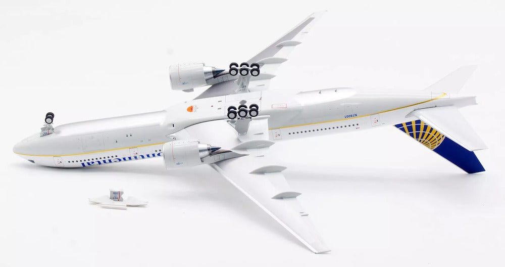 Continental Airlines / Boeing 777-200 / N78001 / IF772CO1224 / elaviadormodels