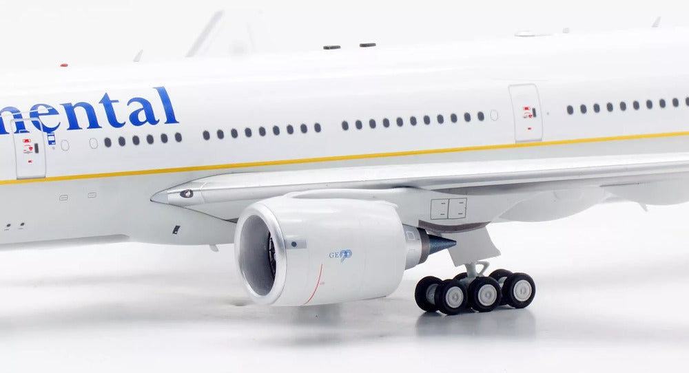 Continental Airlines / Boeing 777-200 / N78001 / IF772CO1224 / elaviadormodels