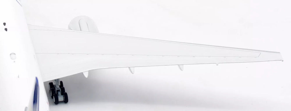 Continental Airlines / Boeing 777-200 / N78001 / IF772CO1224 / elaviadormodels