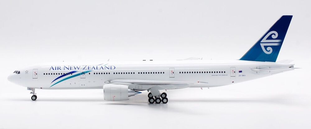 Air New Zealand / Boeing 777-200 /  ZK-OKH / IF772NZ1122 elaviadormodels