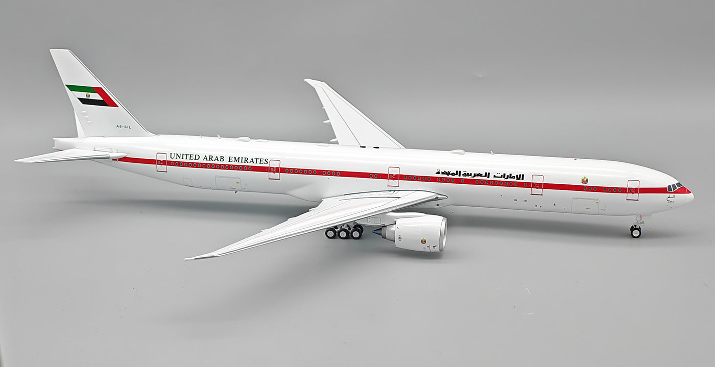 United Arab Emirates (Abu Dhabi Amiri Flight) / Boeing 777-300ER / A6-SIL / IF773UAE1025 / 1:200