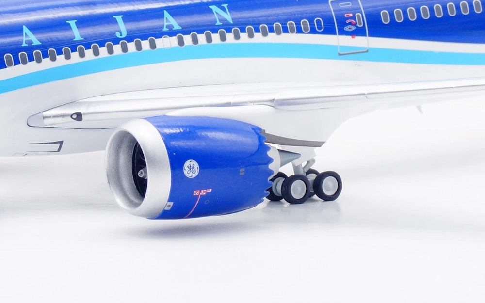 Azerbaijan Airlines / Boeing 787-8 / VP-BBR / IF788J20825 / 1:200
