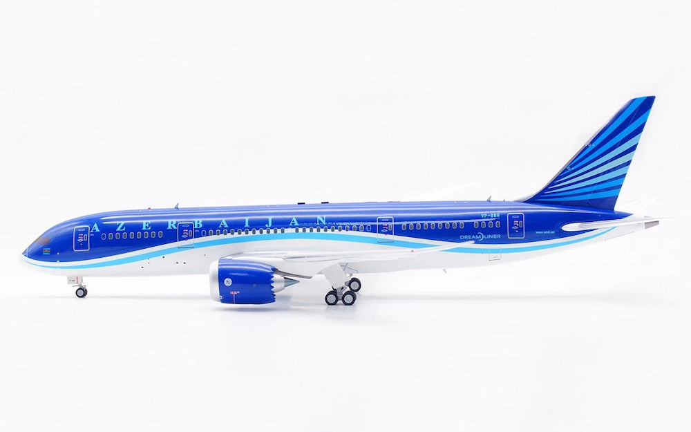 Azerbaijan Airlines / Boeing 787-8 / VP-BBR / IF788J20825 / 1:200