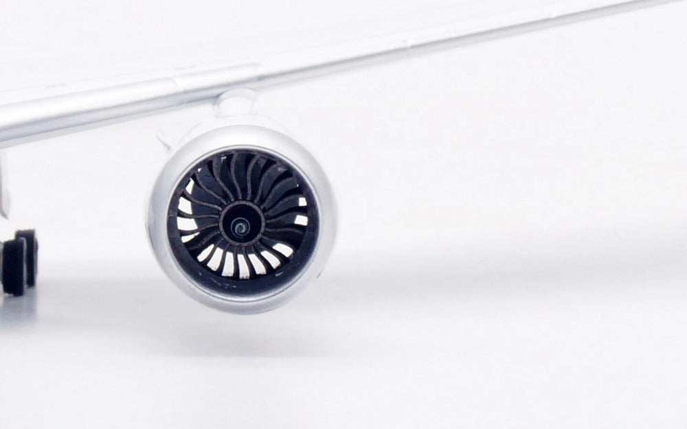 LAN Airlines / Boeing 787-8 Dreamliner / CC-BBA / IF788LAN001 / elaviadormodels