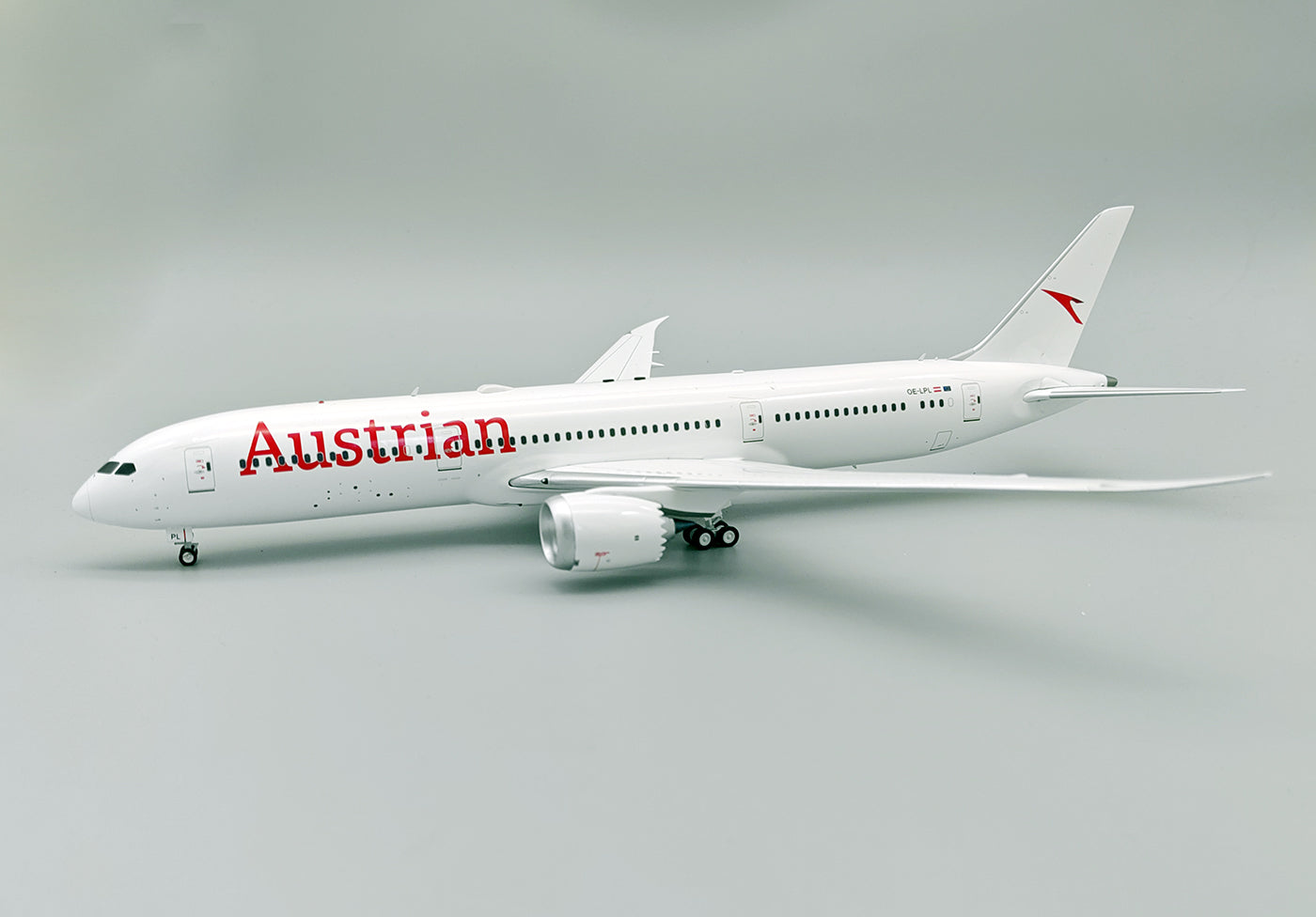 Austrian Airlines / Boeing 787-9 Dreamliner / OE-LPL / IF789OE0125 / elaviadormodels