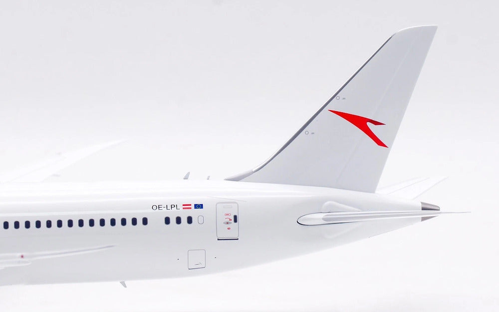 Austrian Airlines / Boeing 787-9 Dreamliner / OE-LPL / IF789OE0125 / elaviadormodels