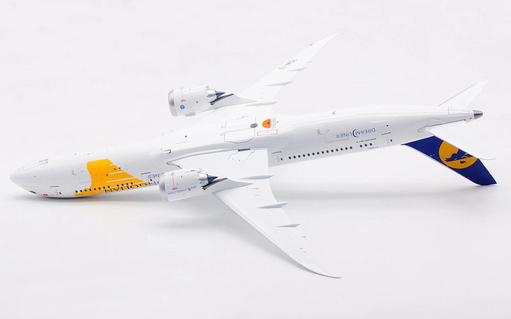 MIAT Mongolian Airlines / Boeing 787-9 / EI-MGL / IF789OM0625 / elaviadormodels