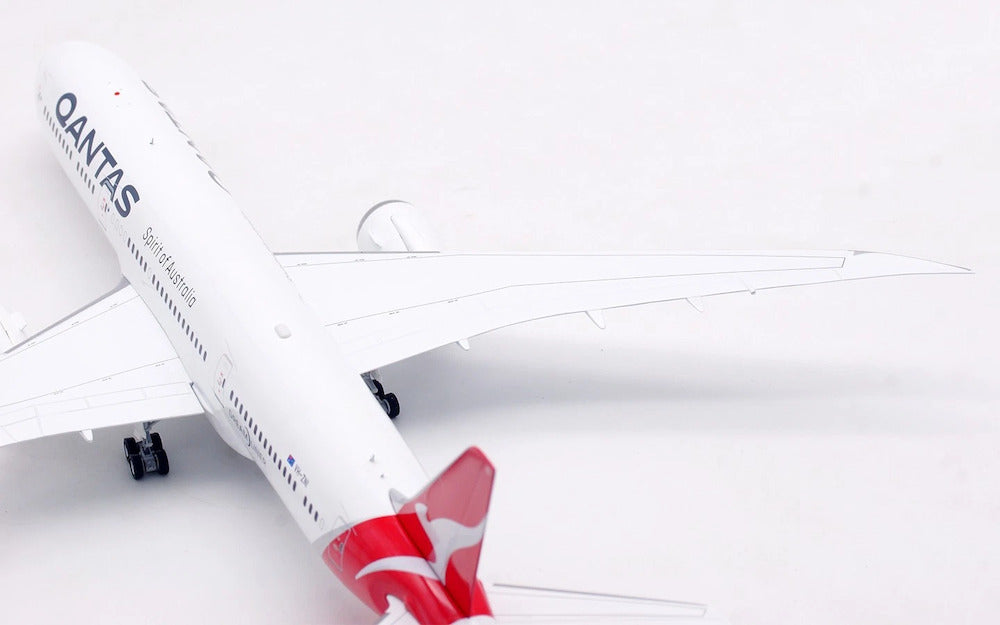 Qantas / Boeing 787-9 Dreamliner / VH-ZNI / IF789QF0525 / elaviadormodels