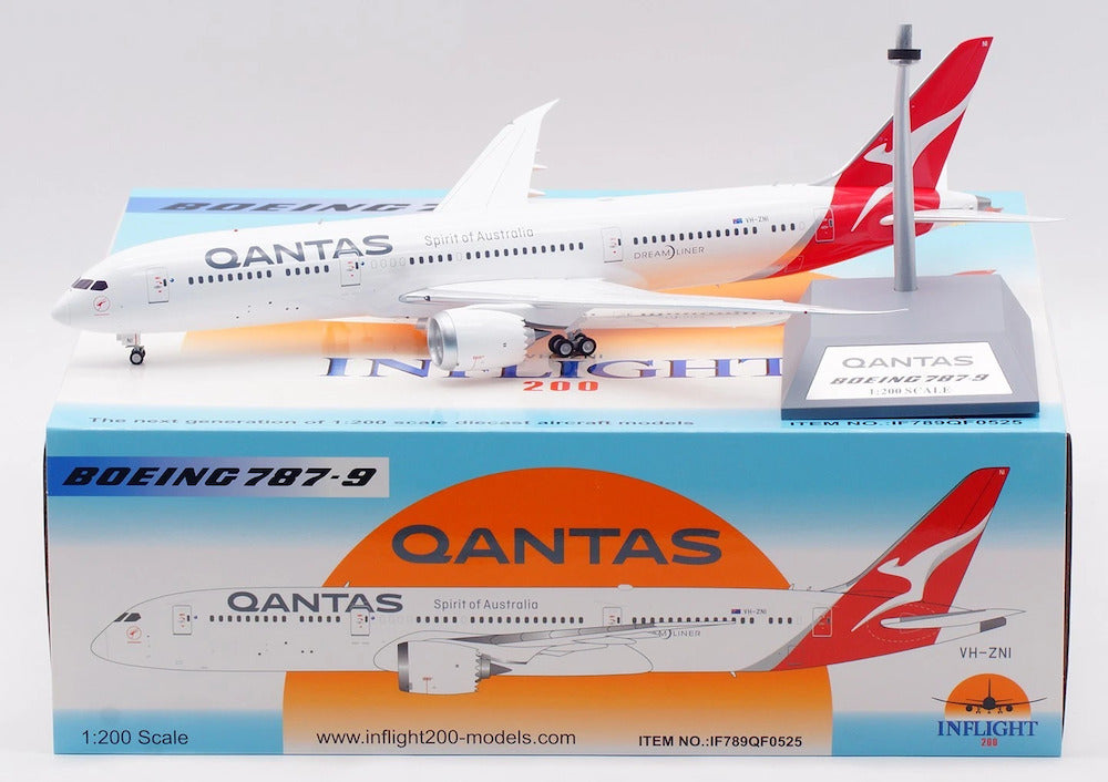 Qantas / Boeing 787-9 Dreamliner / VH-ZNI / IF789QF0525 / elaviadormodels