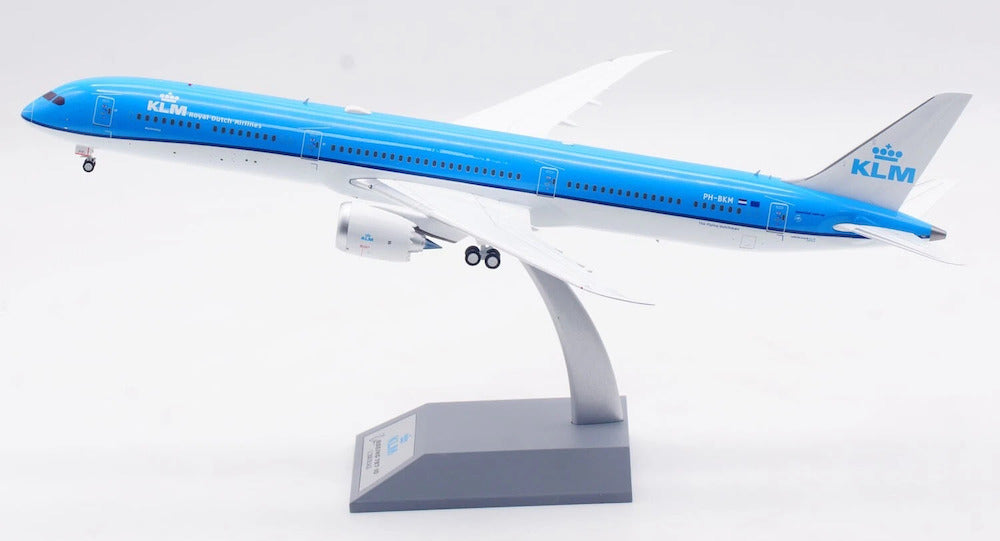 KLM - Royal Dutch Airlines / Boeing 787-10 Dreamliner / PH-BKM / IF78XKL0924 / 1:200 elaviadormodels