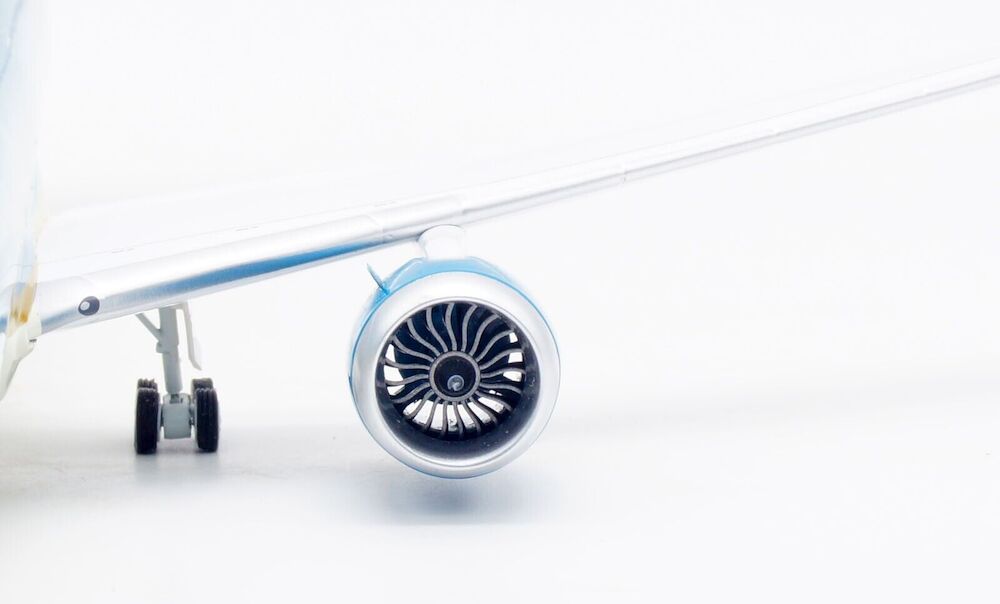 Vietnam Airlines / Boeing 787-10 Dreamliner / VN-A873 / IF78XVN1223 / 1:200 elaviadormodels