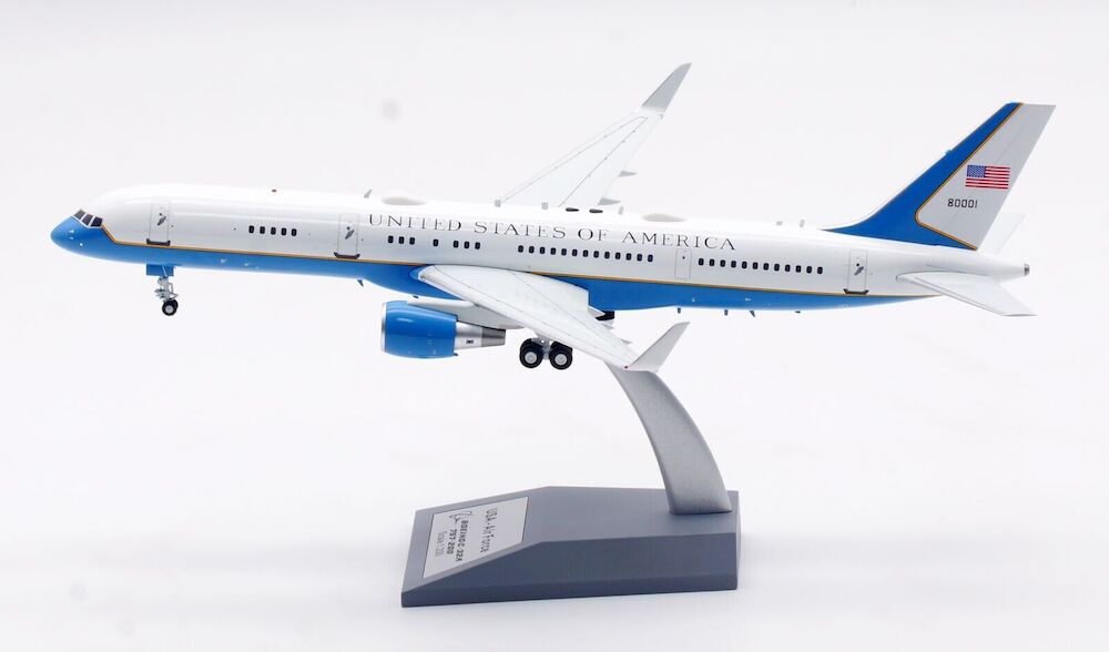 U.S. Air Force / C-32A (B757-2G4) / 98-0001 / IFC32USA04 / elaviadormodels
