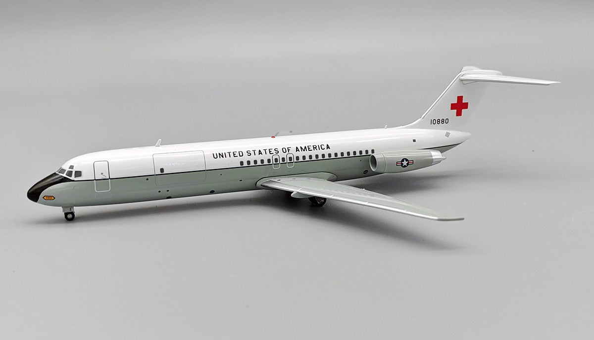 USA - Air Force / McDonnell Douglas C-9A Nightingale / 71-0880 / IFC9A0880 / 1:200 elaviadormodels inflight200 inflight