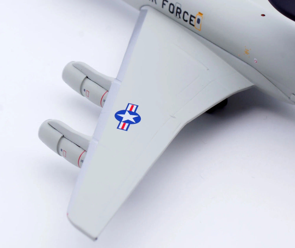 USAF / Boeing E-3B Sentry (707-300) / 77-0352 / IFE3USAF352 / elaviadormodels