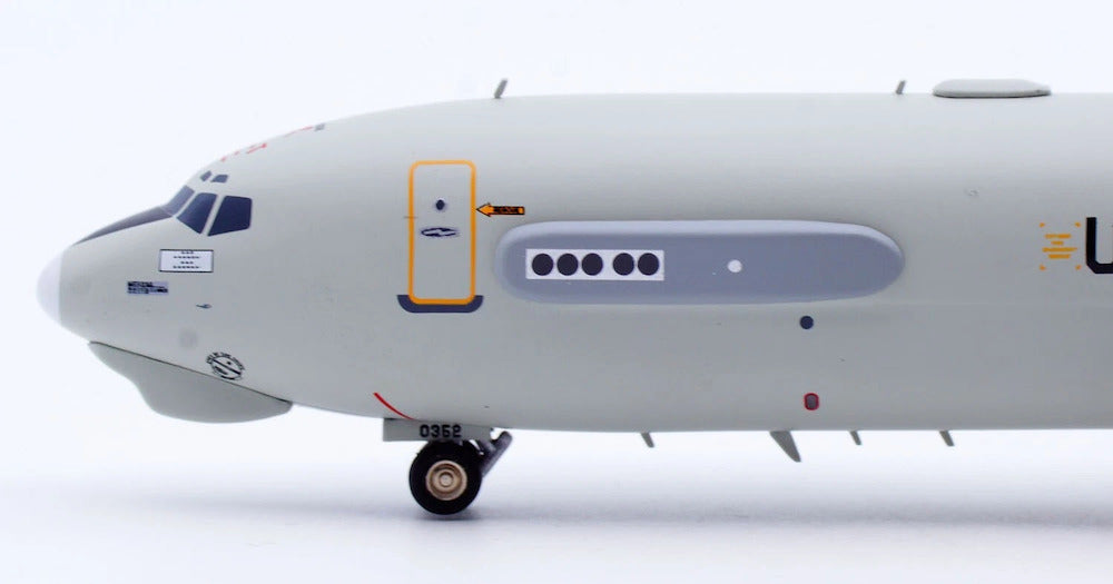 USAF / Boeing E-3B Sentry (707-300) / 77-0352 / IFE3USAF352 / elaviadormodels