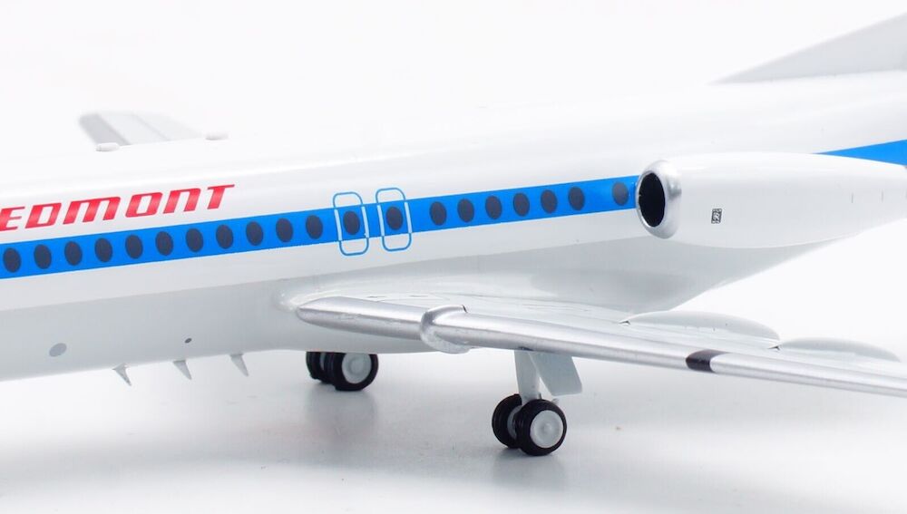 Piedmont Airlines / Fokker F-28-4000 / N206P / IFF28PT1023 / 1:200 elaviadormodels