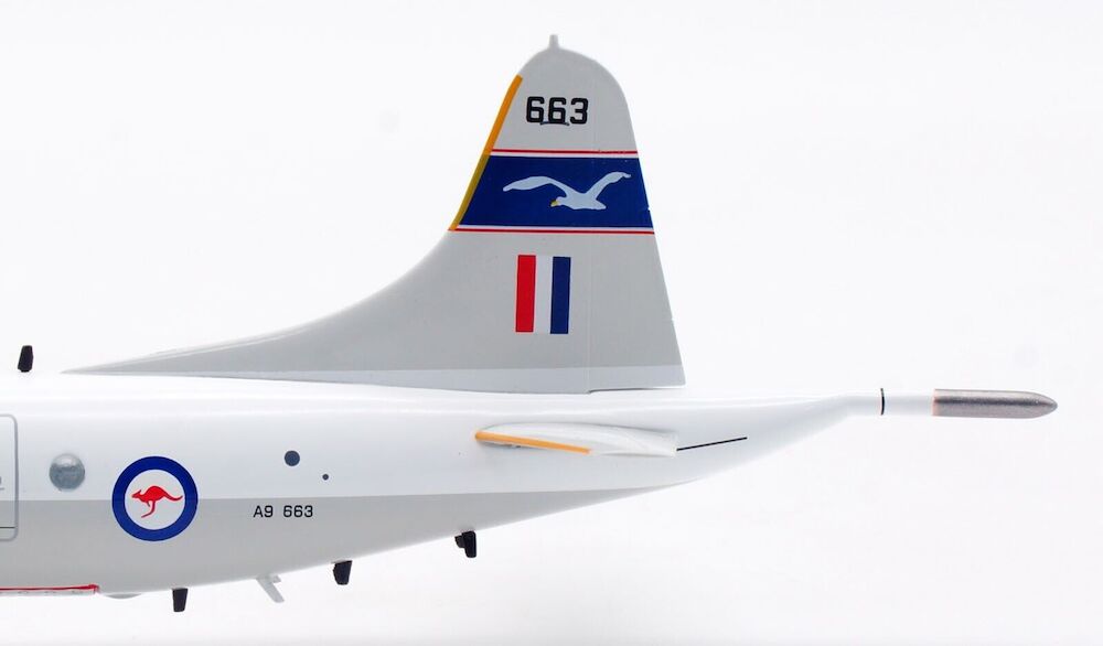 Australia - Air Force / Lockheed P-3C Orion / A9-663 / IFP3RAAF663 / 1:200 elaviadormodels