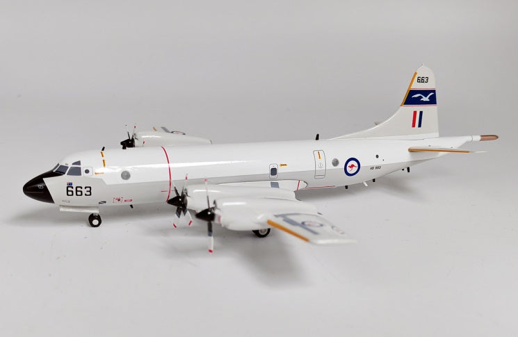 Australia - Air Force / Lockheed P-3C Orion /  A9-663 / IFP3RAAF663 / 1:200 elaviadormodels