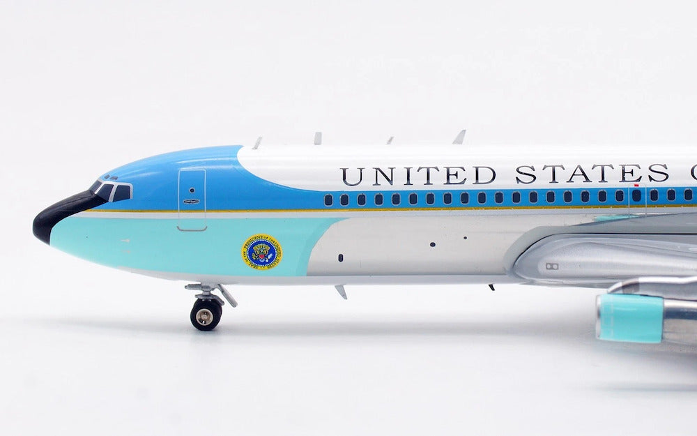 U.S. Air Force / Boeing VC-137C (707-353B) / 62-6000 / IFRVC13726000 / elaviadormodels