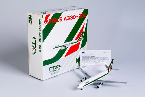 ITA Airways (Alitalia) / Airbus A330-200 / EI-EJN / 61036 / 1:400