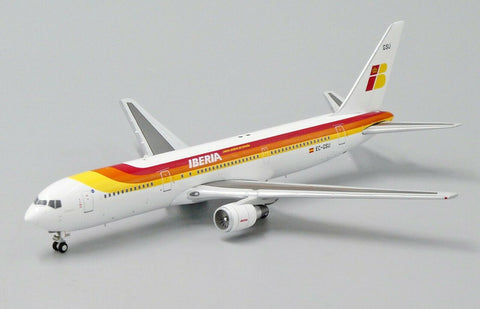 Iberia / Boeing B767-300ER / EC-GSU / JC4IBE260 / 1:400 elaviadormodels