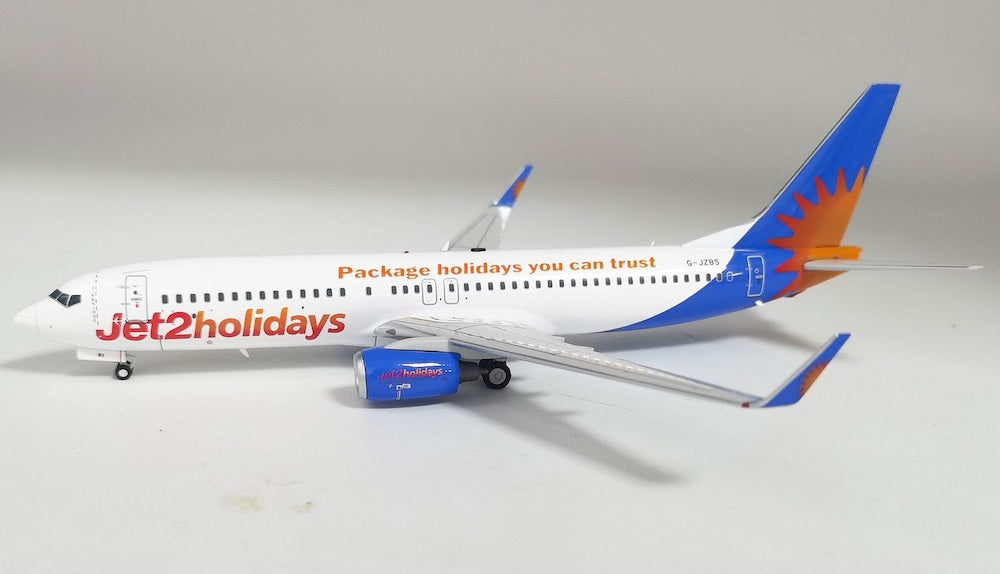 Jet2 Holiday / B737-800 / G-JZBS / JF-737-8-019 / 1:200 *LAST RESTOCK* elaviadormodels